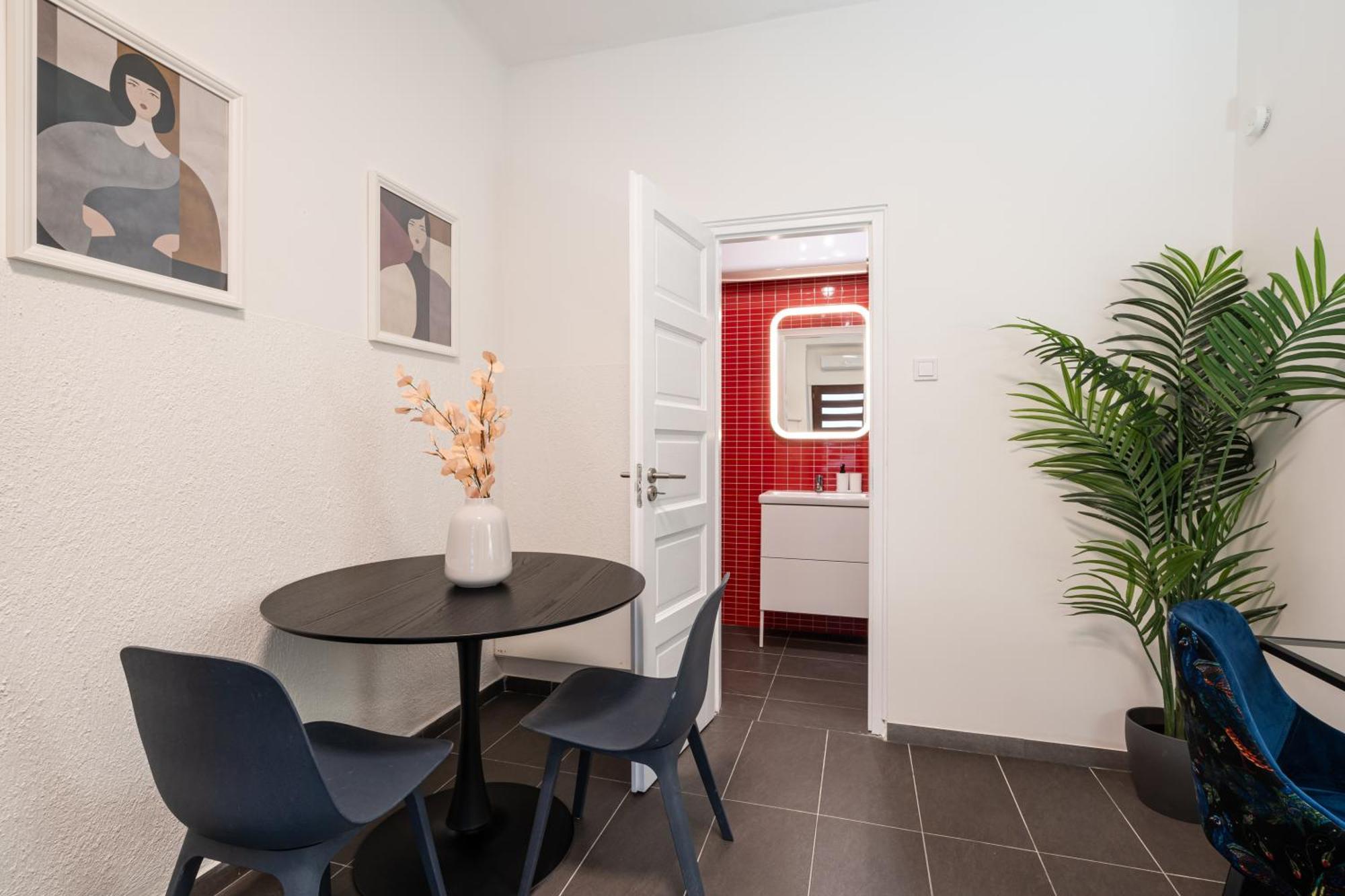 R10- Boutique Apartments, Best Location. By Bqa Budapesta Exterior foto